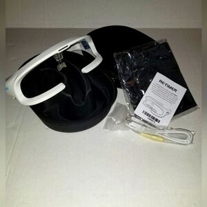 White Re-timer Glasses Black Case Portable Light